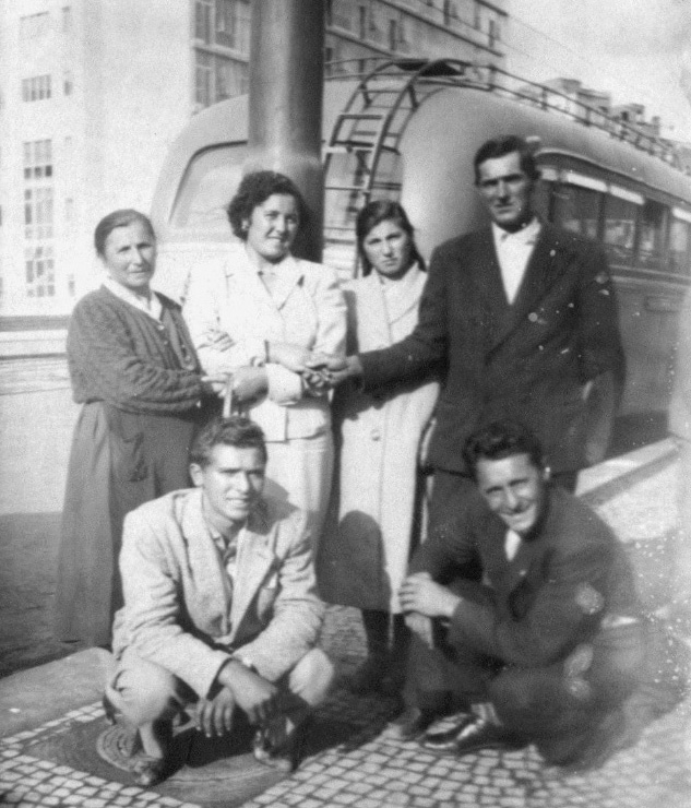 11 novembre 1955, partenza di Carmina D'Alessio (Amodei) da Napoli sul Lloyd Triestino Oceania.