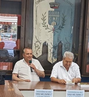 Emilio Incollingo in un incontro presso la sala consiliare