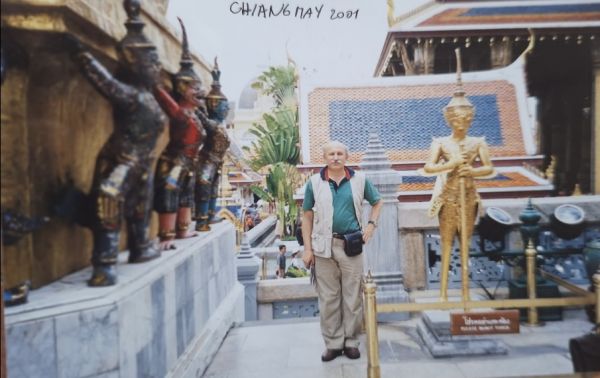 2001 CHIANG MAY